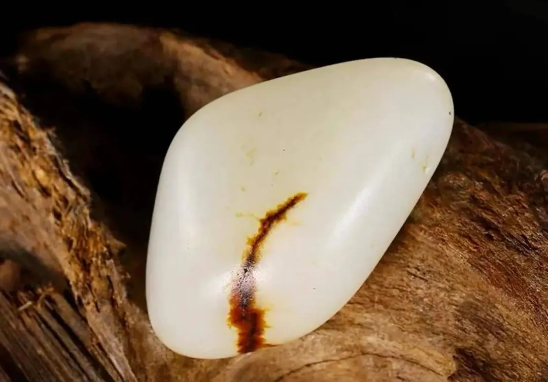 九項(xiàng)全能！和田籽料都有哪些特點(diǎn)？